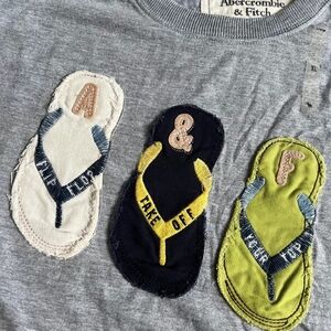 Abercrombie & Fitch Gray T-Shirt with Flip-Flop Patch Design